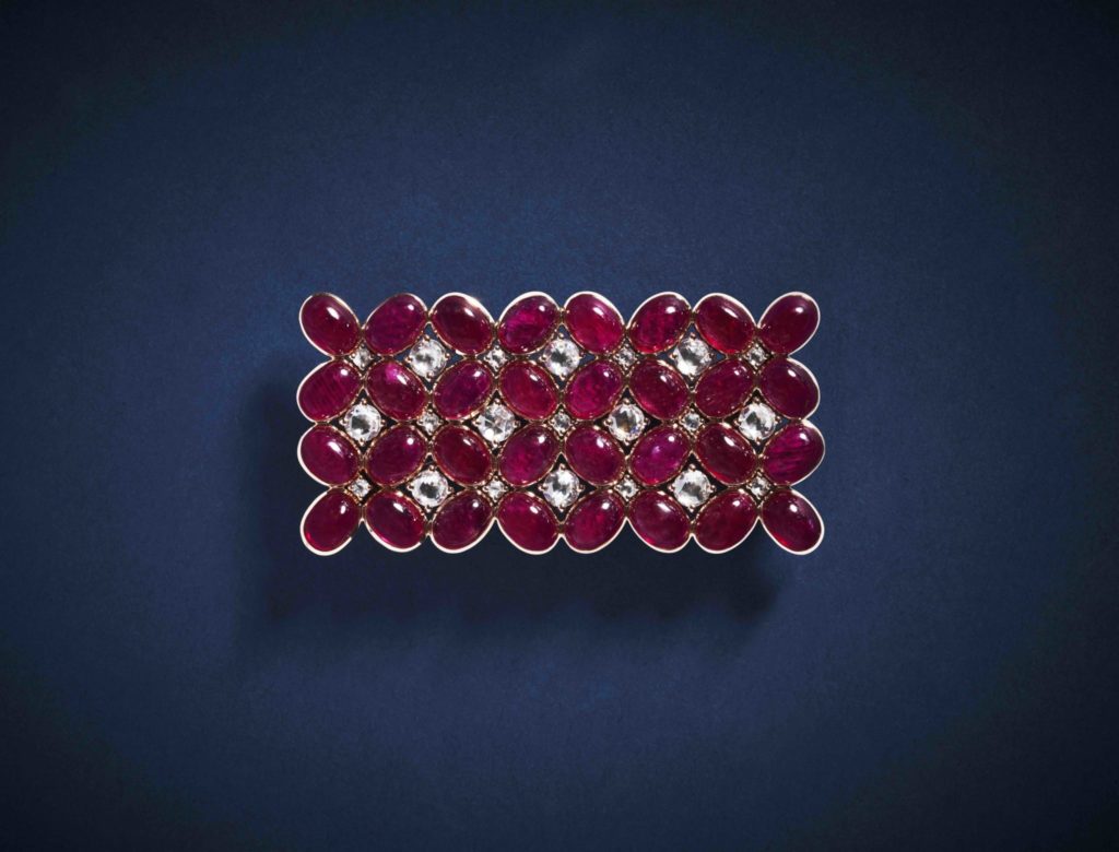 Brooch by Hartmann’s adorned with 32 cabochon Greenlandic rubies.